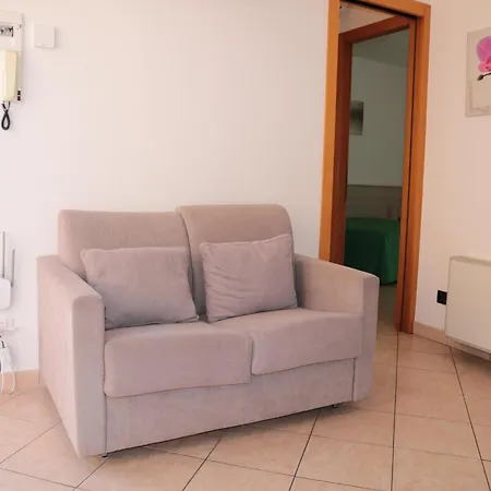 Balcony, View, Walking Distance Centre Vakantiehuis *